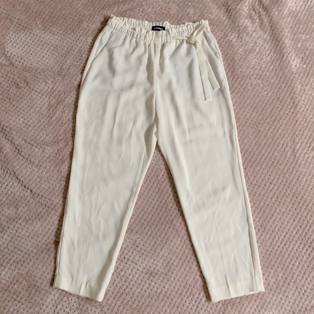 Paperbag White Ankle Pants w/ Tie